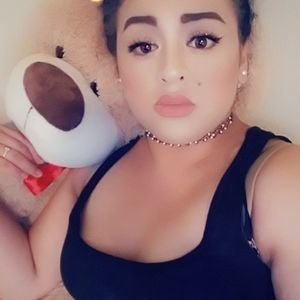 Meet your Posher, Isabel